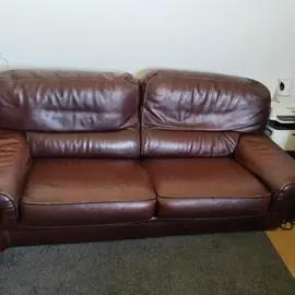 canapé 3 places, 2 places et fauteuil en cuir