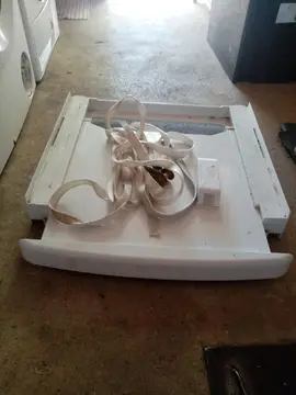 Étagère rétractable