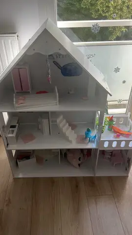 à donner maison de poupée