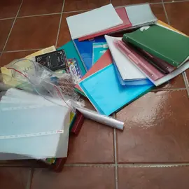 fourniture de bureau/scolaire