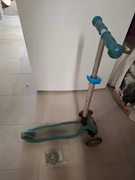 Trotinette avec roue arrière de rechange