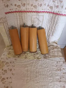 4 pieds de lit