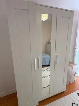 Armoire IKEA Brimnes a donner