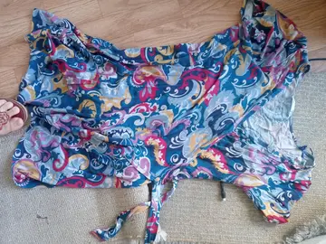 robe cache coeur courte
