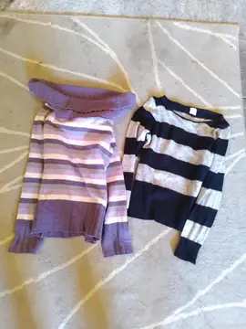 2 pulls taille M-L