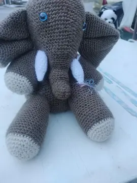 peluche éléphant