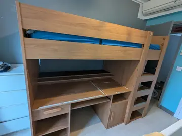 Lit + bureau + rangements + matelas
