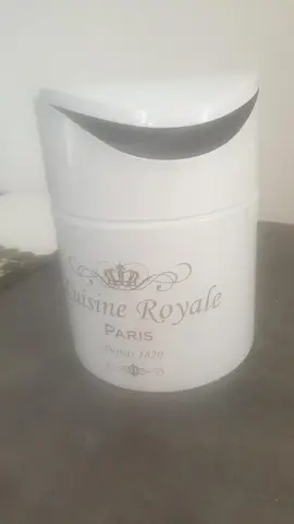 petite poubelle de cuisine