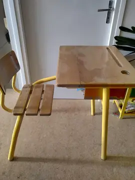 bureau d'écolier enfant