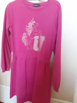 robe rose "licorne" taille 10 ans