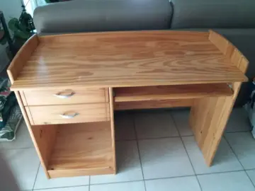 Bureau en pin