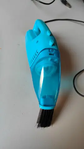 Mini aspirateur de table usb gadget jouet peu efficace