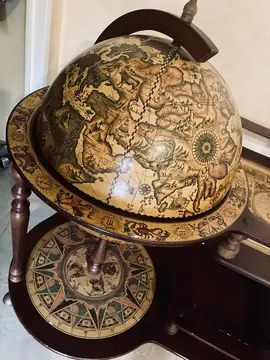 Meuble Globe - Range Bouteilles