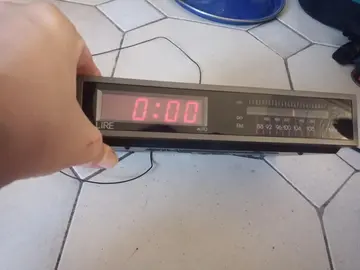 Radio réveil vintage