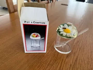 pot de confiture design vintage