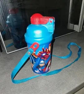gourde Marvel