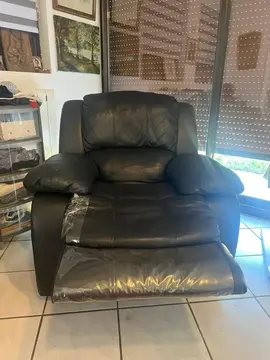Lit fauteuil placards à chaussures