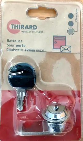 Batteuse pour porte 12mm maxi
