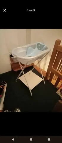 Baignoire bébé sur pied avec transat