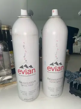 2 Brumisateurs evian