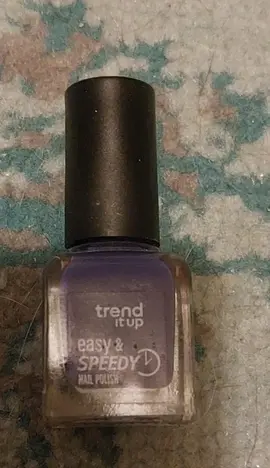 vernis bleu