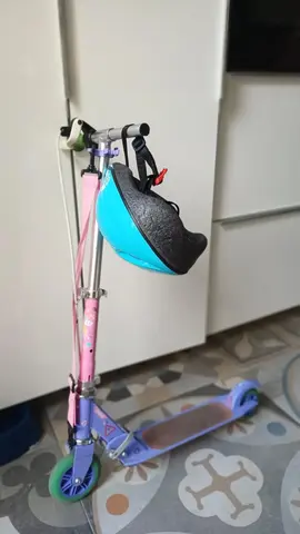 Trottinette enfant + casque