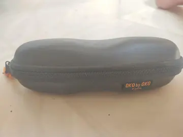 etui lunette
