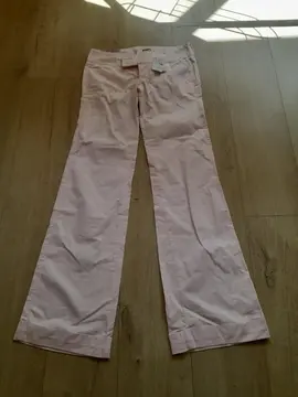pantalon rose clair T38 Bershka