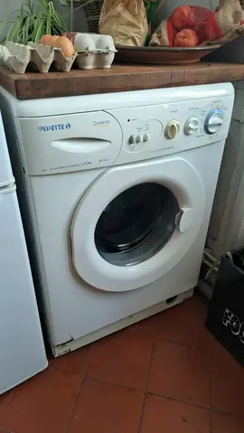 Machine à laver le linge
