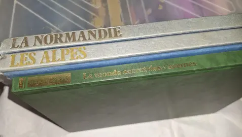 3 livres : 3 régions 1983,1984