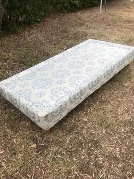 sommier tapissier en 90