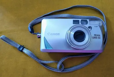 Appareil photo argentique Canon