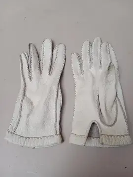Gants en cuir blanc Taille 4