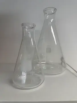 Pyrex containers