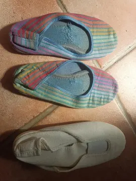 lot chaussons gym