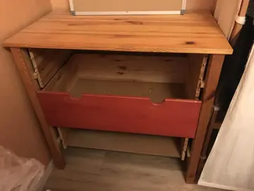 COMMODE A RETAPER