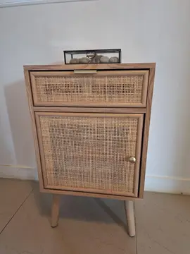 table chevet
