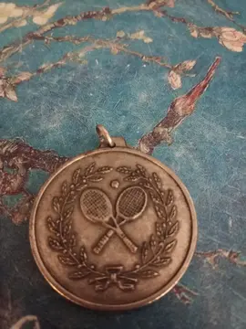 Pendentif type médaille