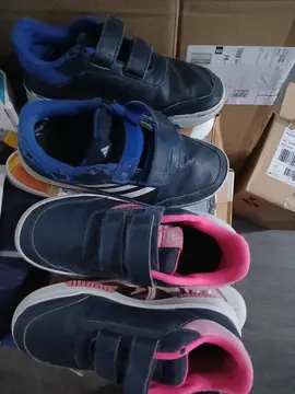 2 paires tennis Adidas fille 35