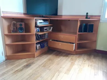 etagère TV - meuble d'angle