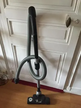 Balai d'aspirateur téléscopique