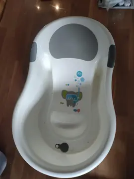 baignoire bb 0-6 M