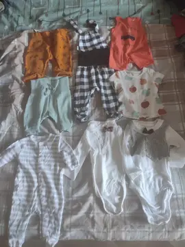 Lot de vêtements bébé 0-3 mois