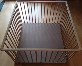 parc en bois brut formula baby (1 m x 1 m)