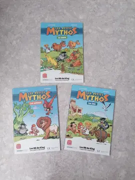 3 livres BD les petits Mythos
