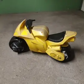 Moto porteur enfants sans pédales