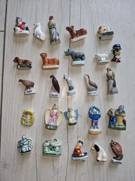 Lot de fèves un peu ébréchées