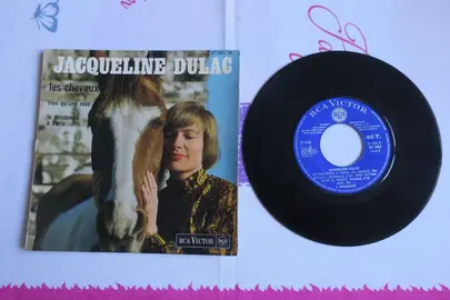 Vinyle 45T JACQUELINE DULAC Les chevaux 1968