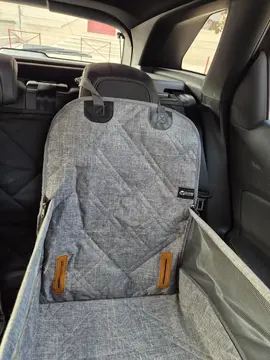 Panier auto pour petit chien (7kg maxi)