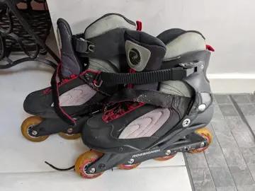 Rollers marque Rossignol taille 43 très peu servis